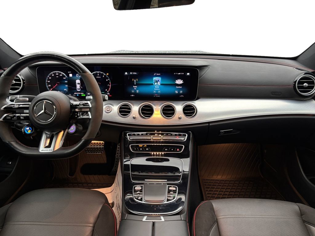 Used 2022 Mercedes-Benz E 53 AMG 4MATIC Sedan image 12