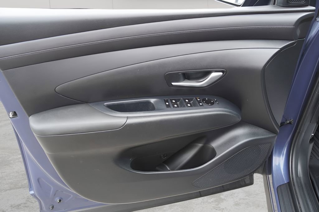Used 2026 Hyundai Tucson SEL FWD image 14