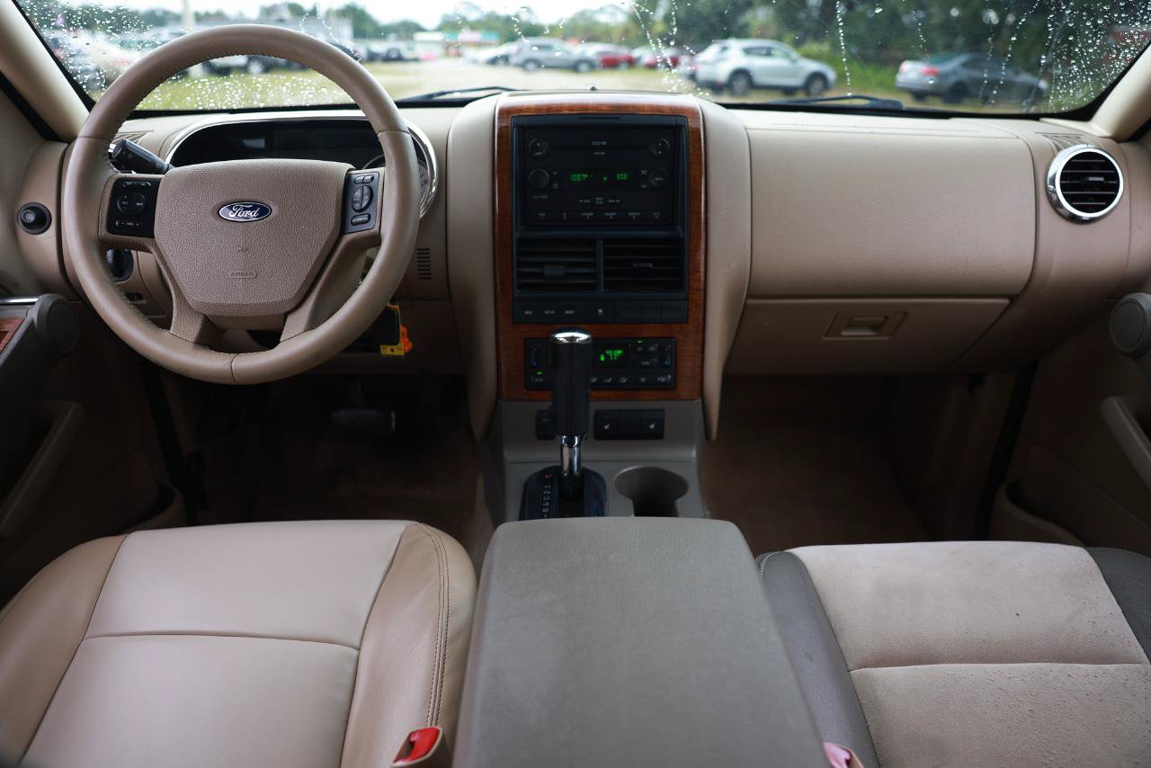 Used 2007 Ford Explorer Eddie Bauer RWD image 21