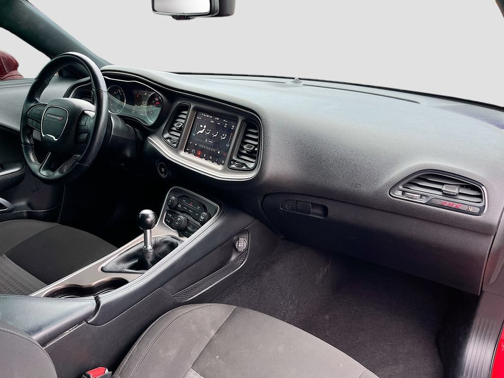 Used 2022 Dodge Challenger R/T Scat Pack RWD image 29