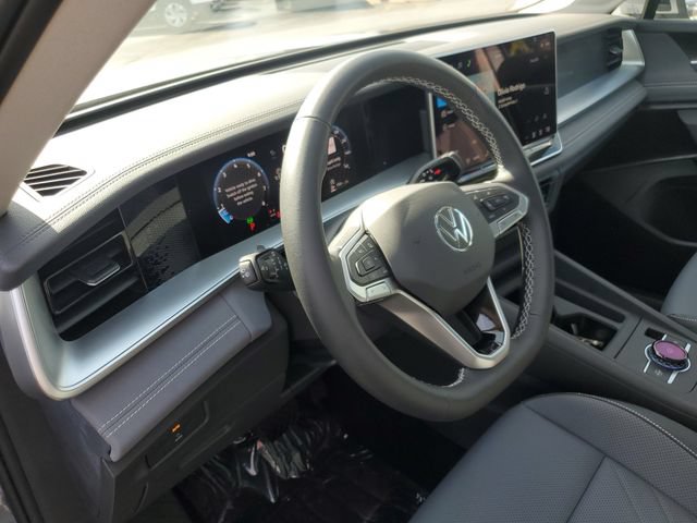 New 2026 Volkswagen Tiguan SE AWD/4WD image 19