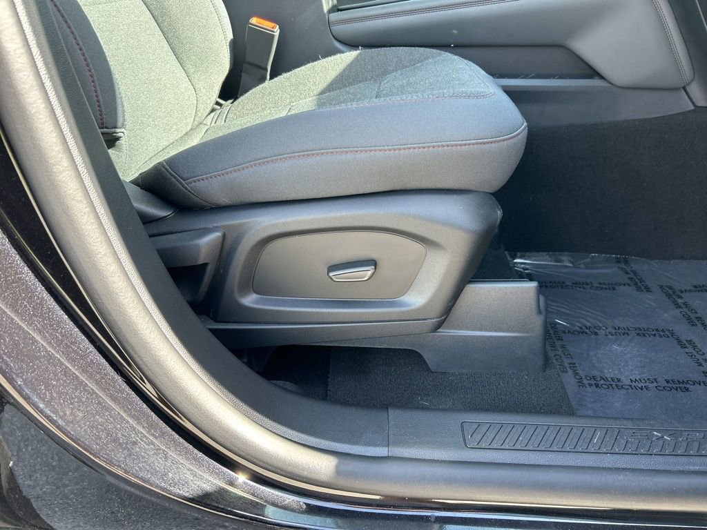 Used 2025 Ford Explorer Active RWD image 40