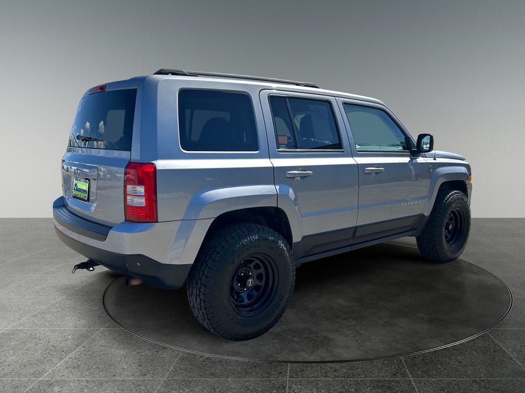 Used 2015 Jeep Patriot Sport w/ Power Value Group AWD/4WD image 9
