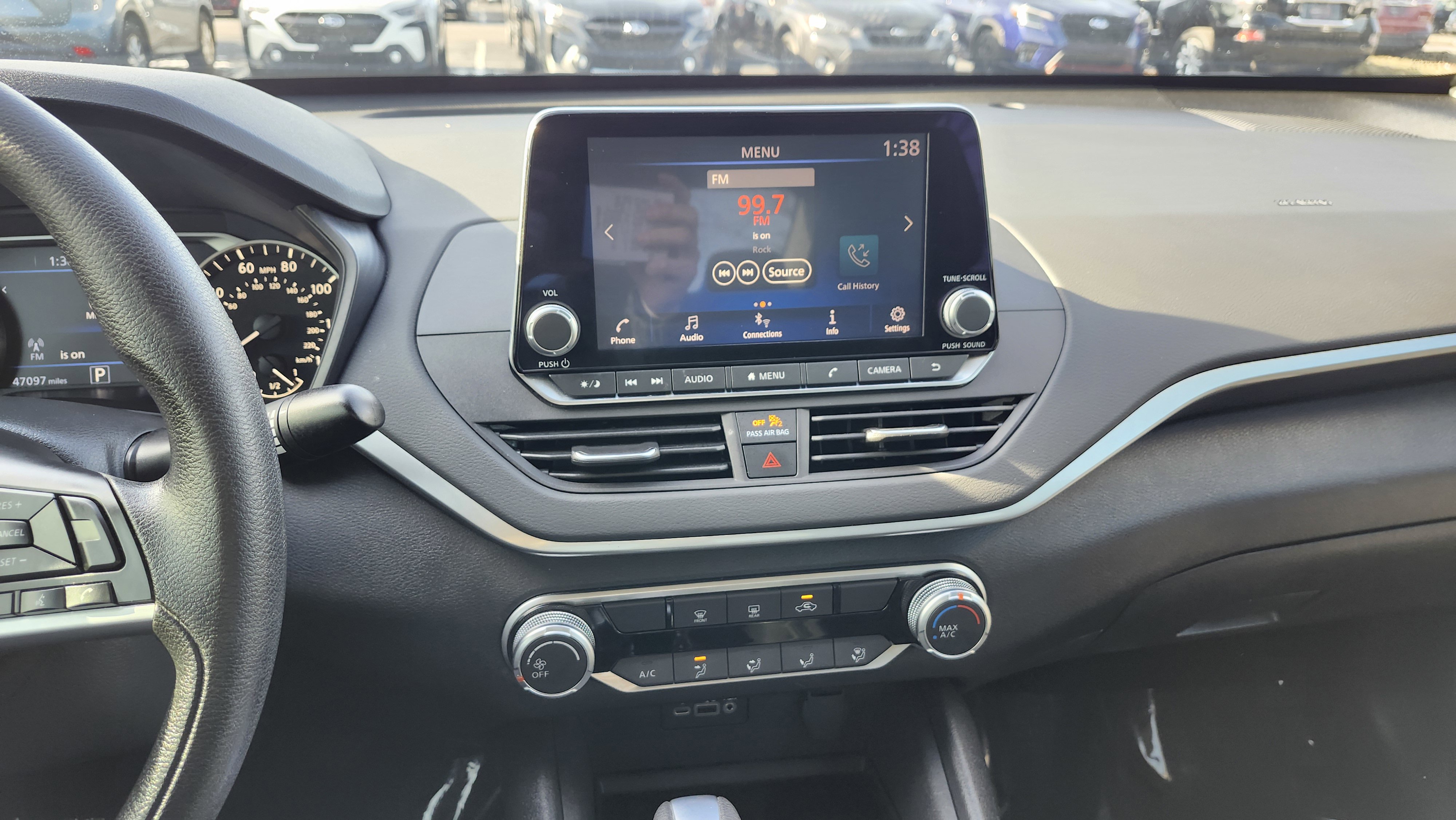 Used 2022 Nissan Altima 2.5 SV image 28