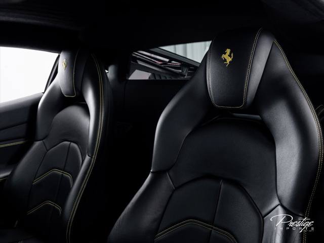 Used 2018 Ferrari 488 GTB RWD image 26