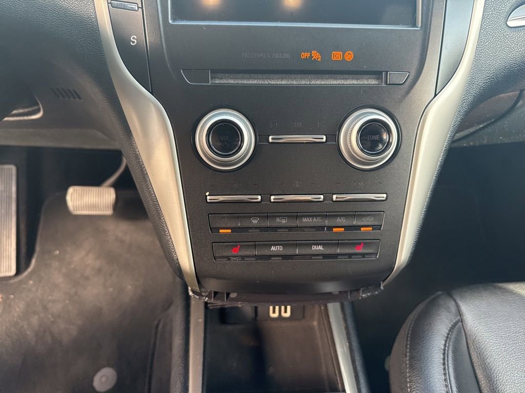 Used 2017 Lincoln MKC Premiere FWD image 23