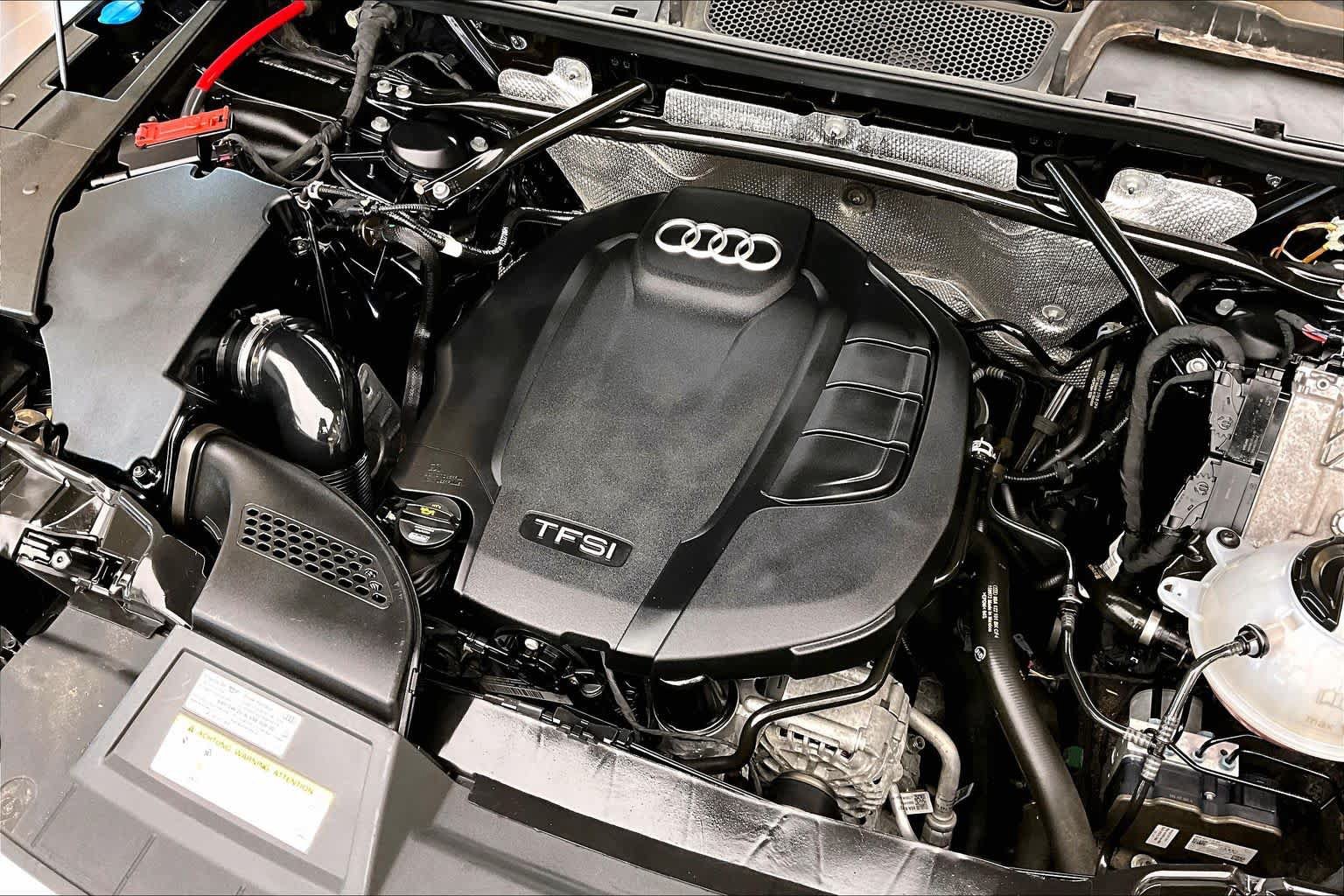 Used 2019 Audi Q5 2.0T Premium Plus w/ Premium Plus Package AWD/4WD image 31