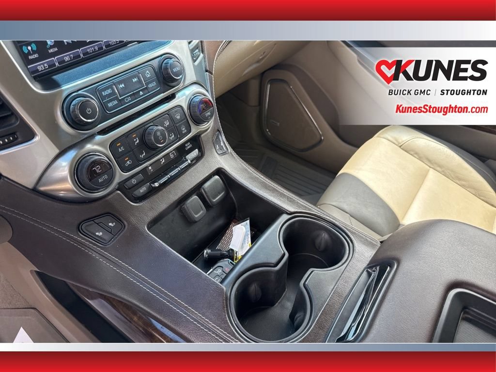Used 2019 Chevrolet Suburban LT AWD/4WD image 36