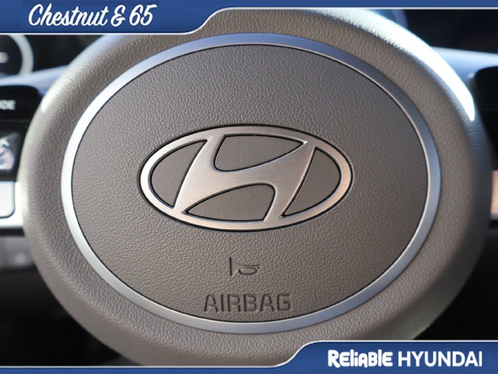 Certified 2025 Hyundai Elantra SEL FWD image 26