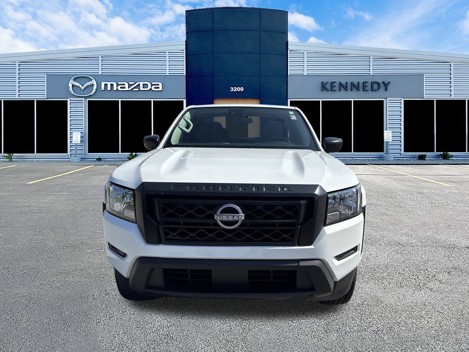 Used 2024 Nissan Frontier S w/ S Utility Package image 8