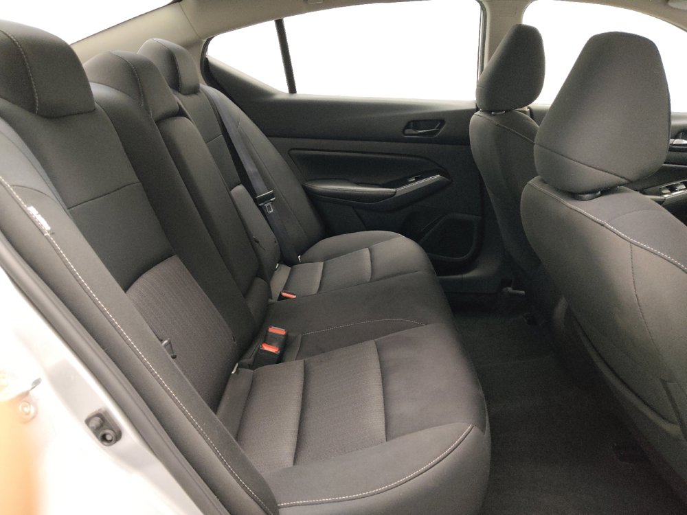 Used 2023 Nissan Altima 2.5 SV image 19