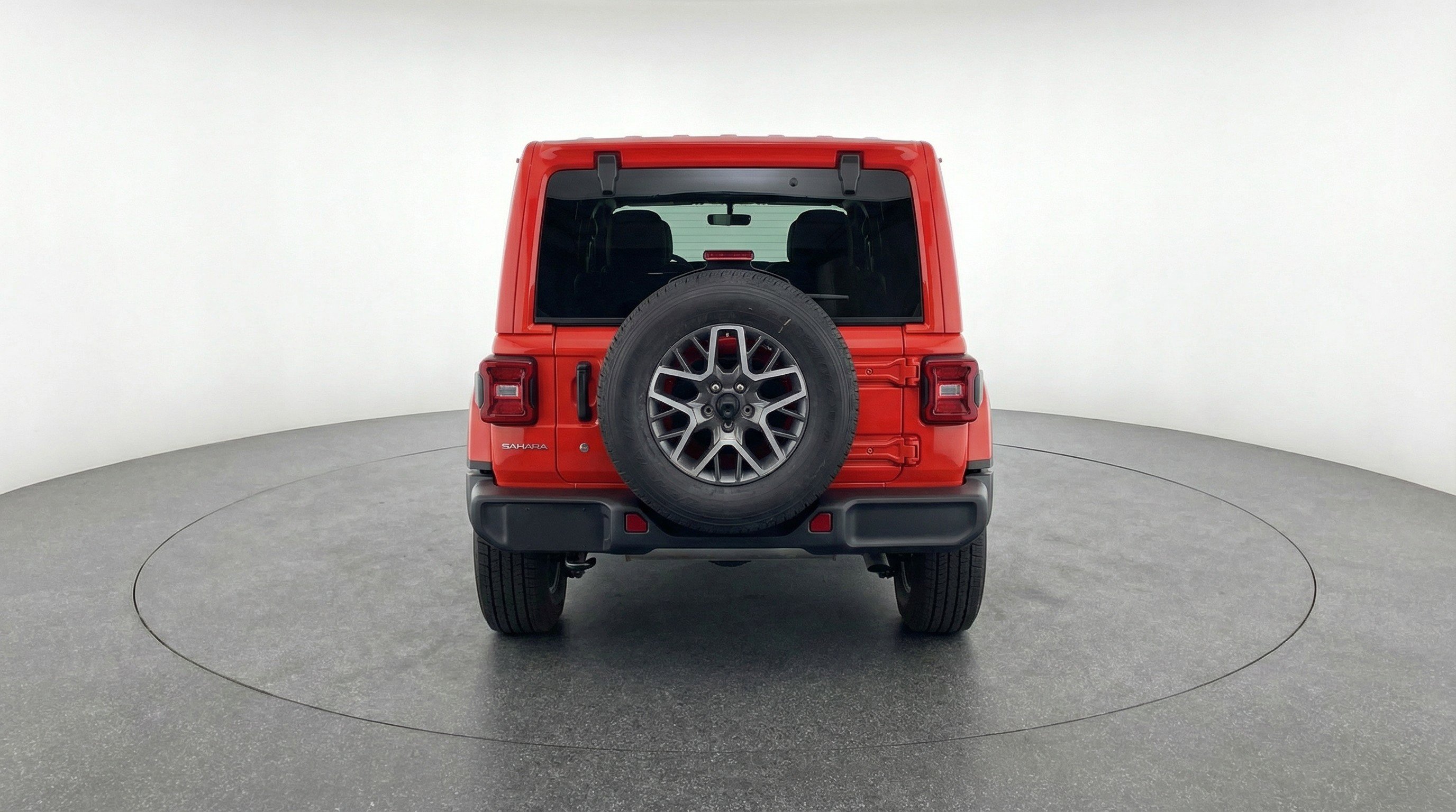 Used 2025 Jeep Wrangler Sahara image 7