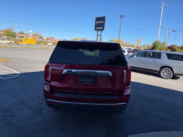 Used 2023 GMC Yukon XL SLT w/ Max Trailering Package AWD/4WD image 4