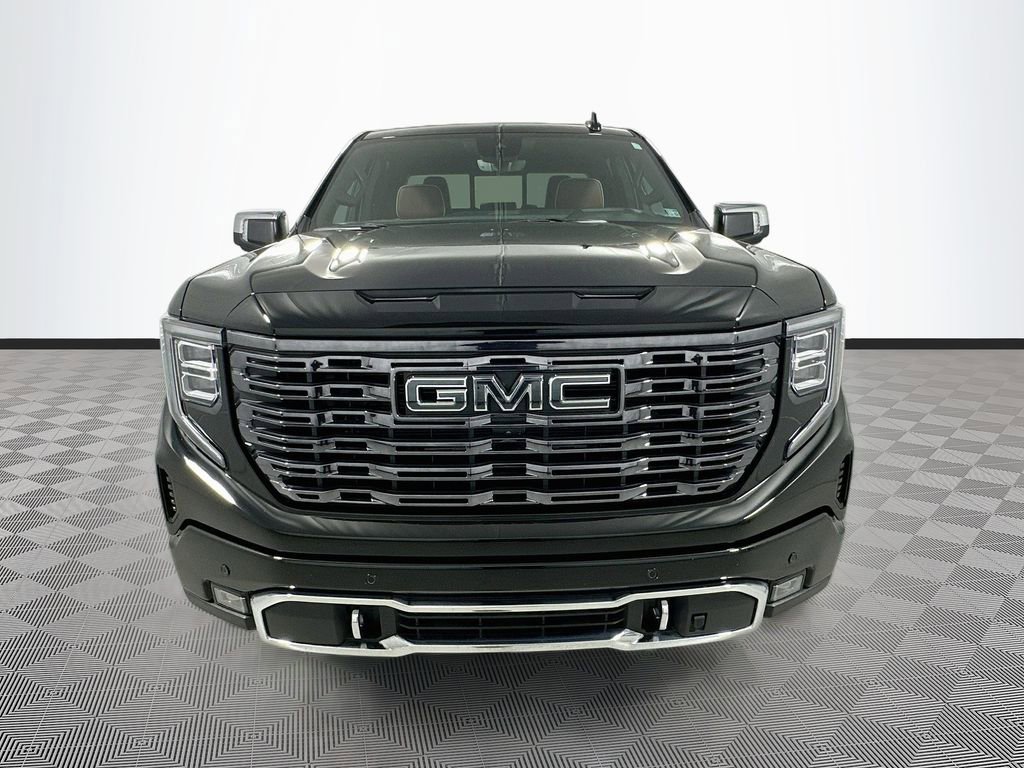 Used 2025 GMC Sierra 1500 Denali Ultimate image 2