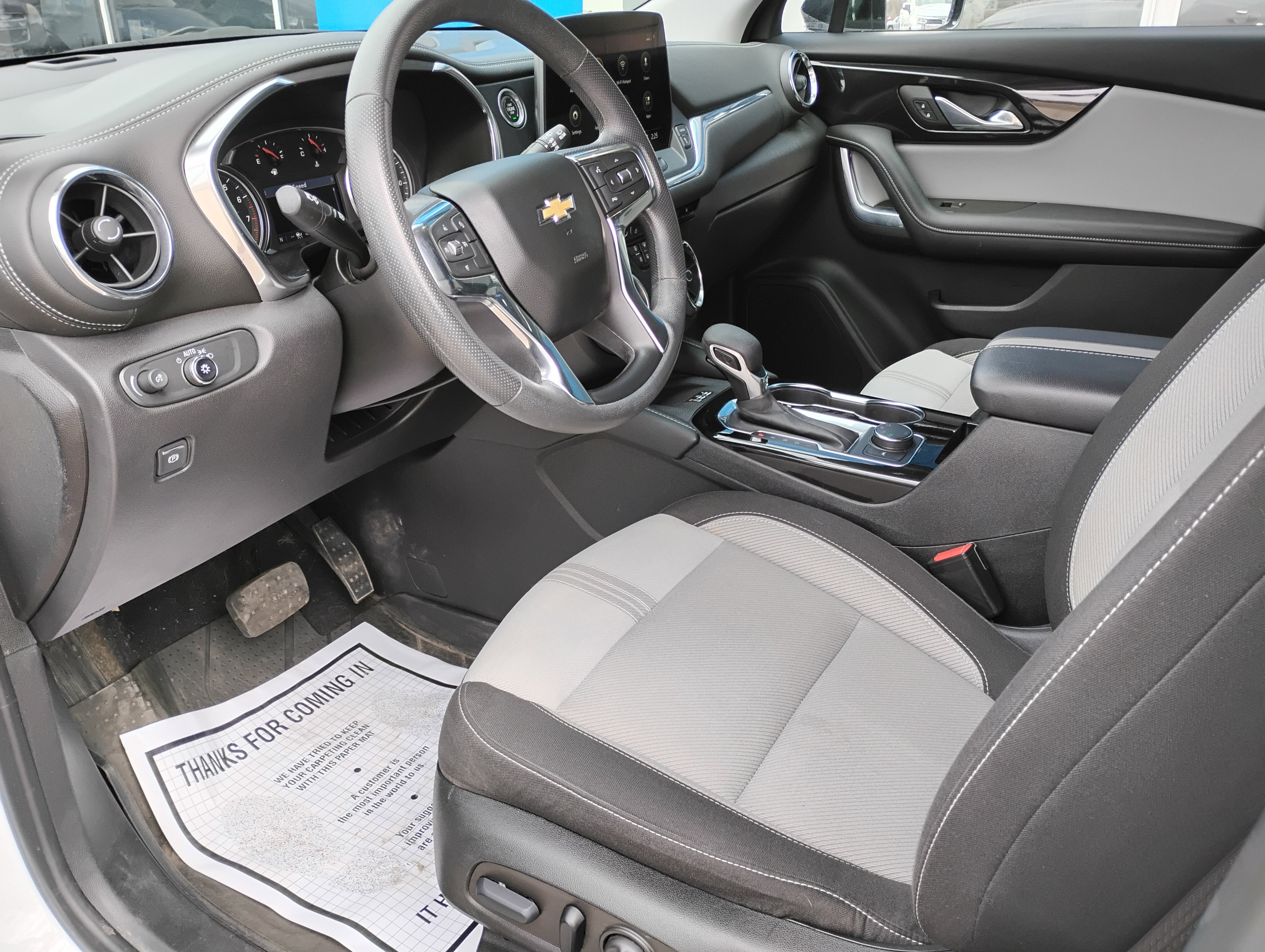 Used 2023 Chevrolet Blazer LT w/ Convenience Package AWD/4WD image 11