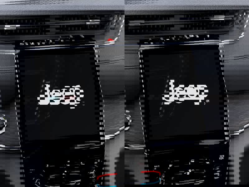 New 2025 Jeep Grand Cherokee Limited image 18