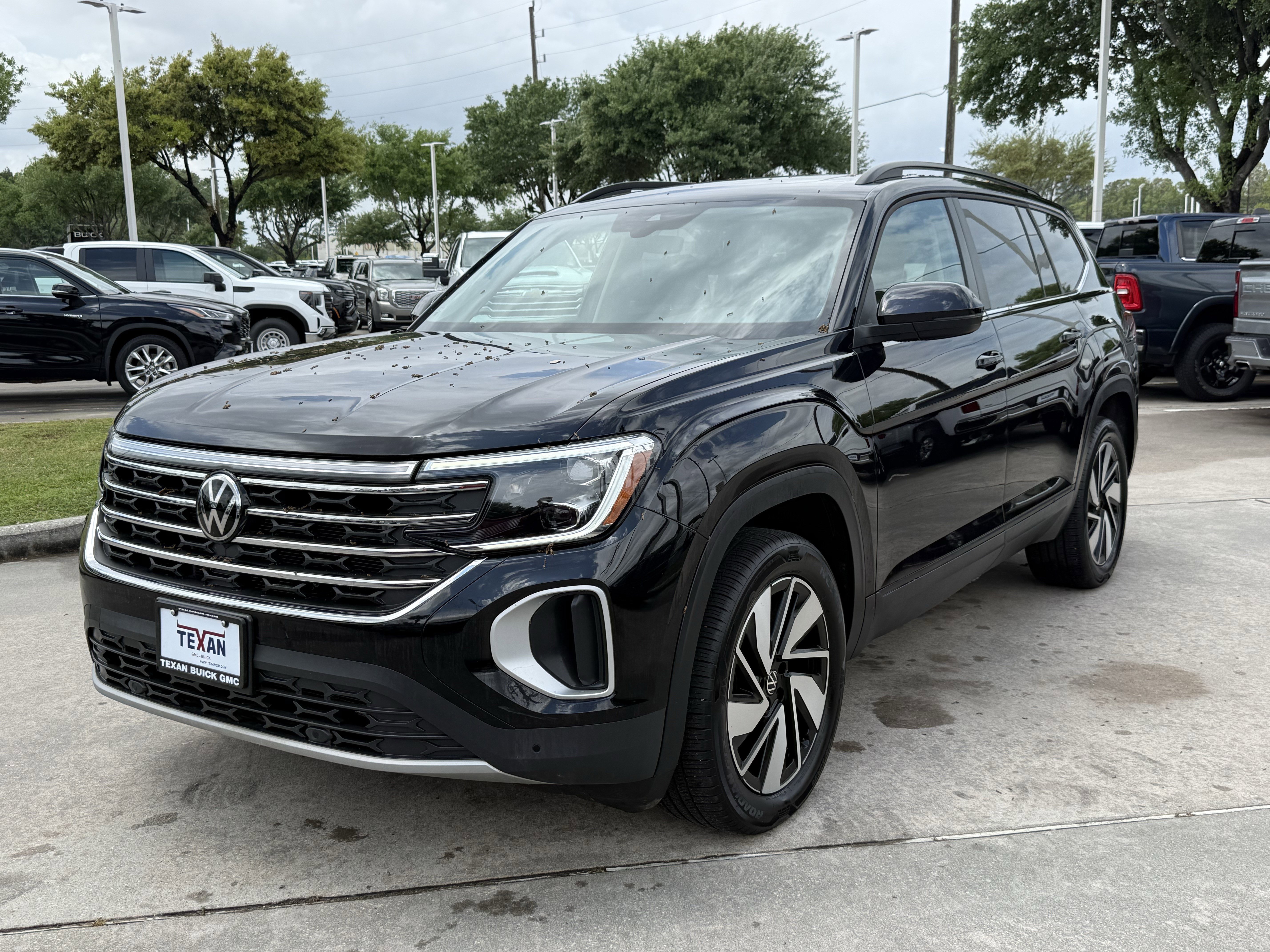 Used 2025 Volkswagen Atlas SE image 9