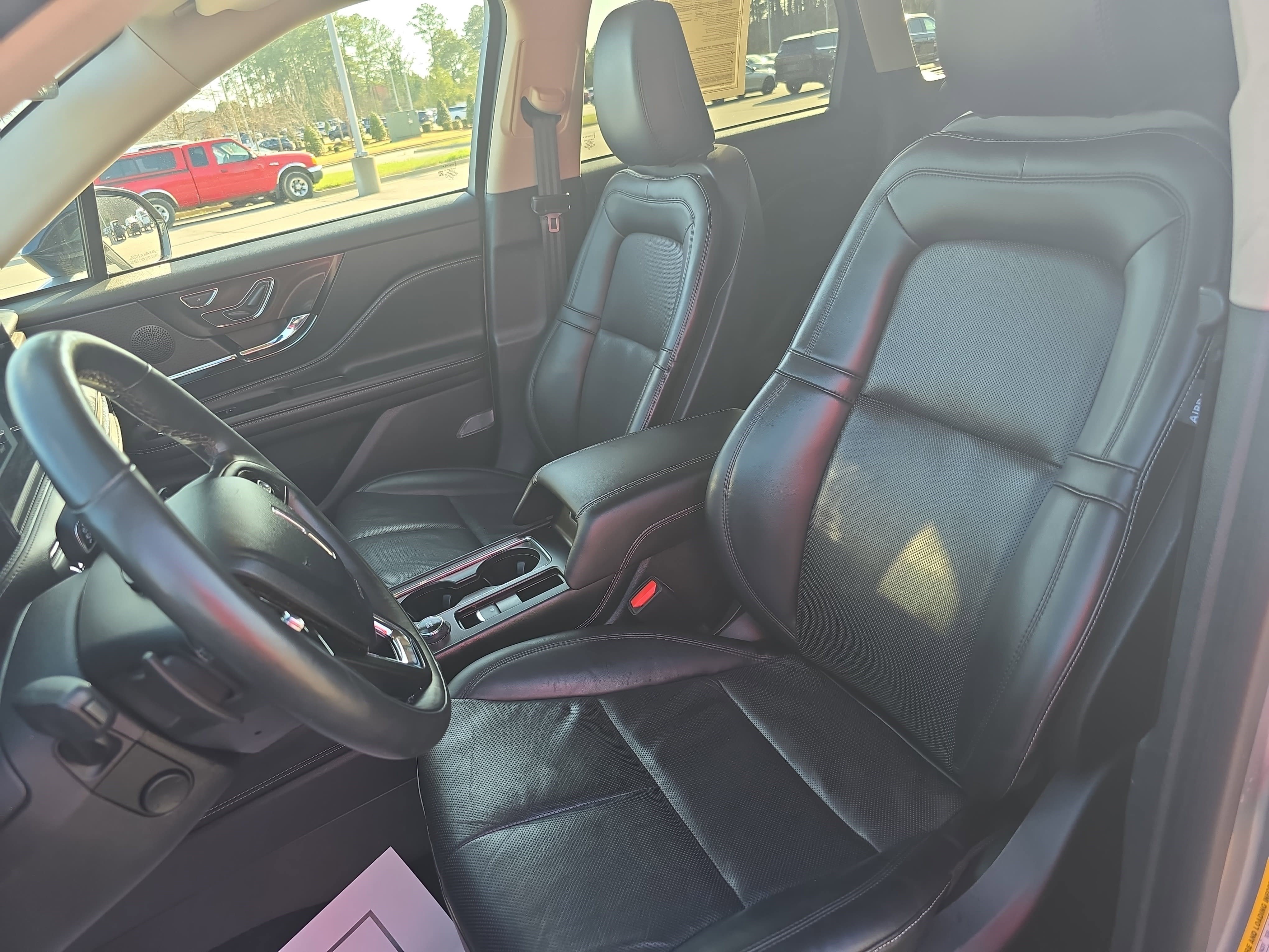 Certified 2024 Lincoln Corsair Reserve w/ Equipment Group 201A image 14