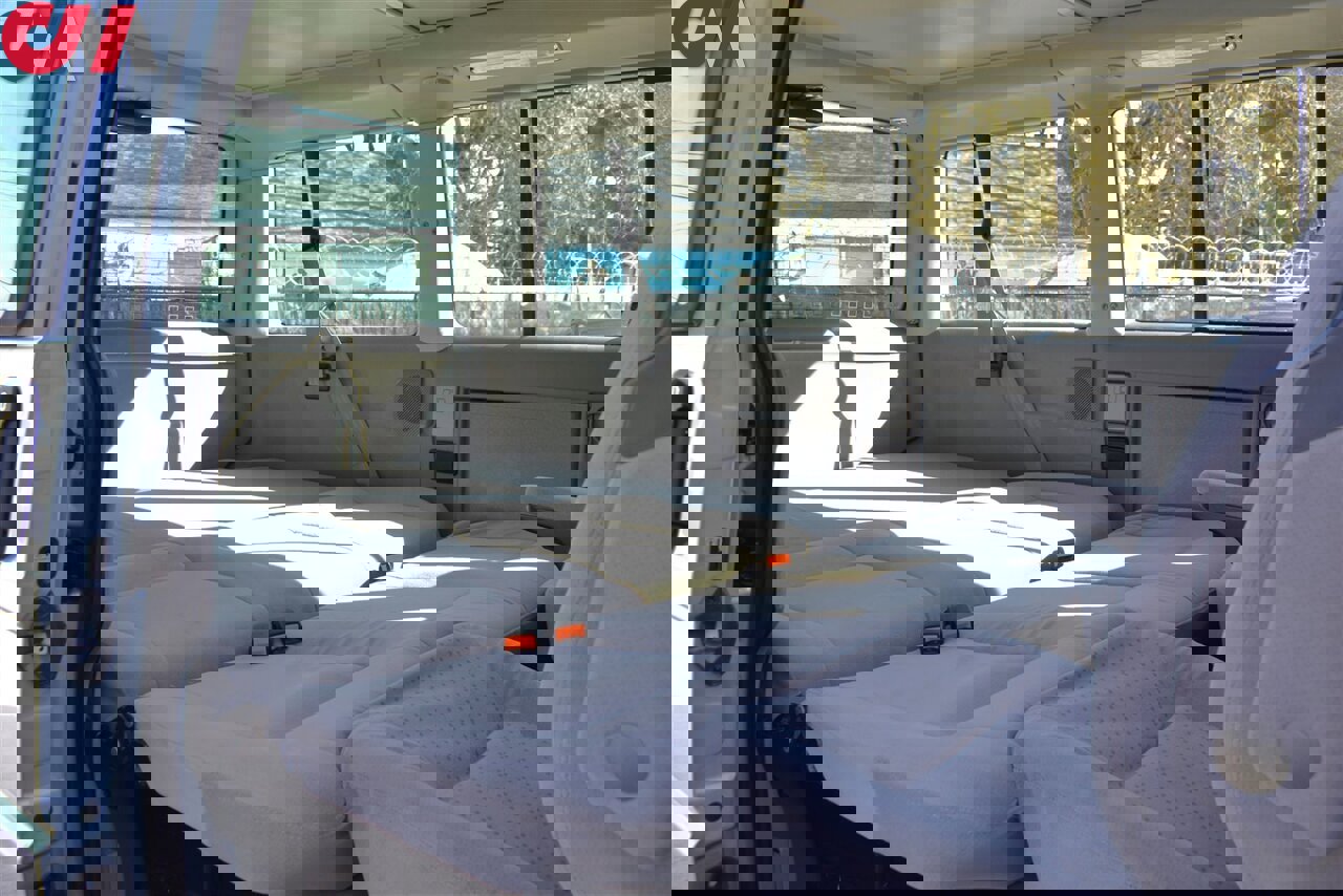 Used 2002 Volkswagen Eurovan MV image 24