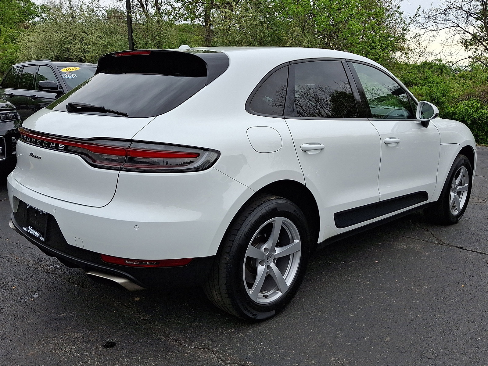 Used 2020 Porsche Macan AWD/4WD image 6