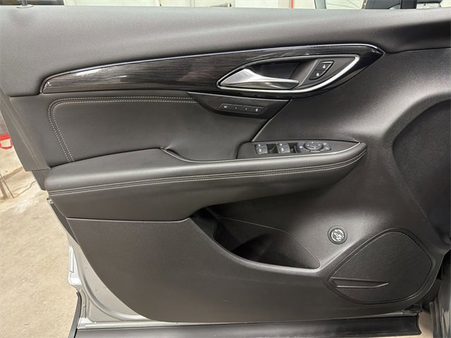 Used 2023 Buick Envision Essence image 51