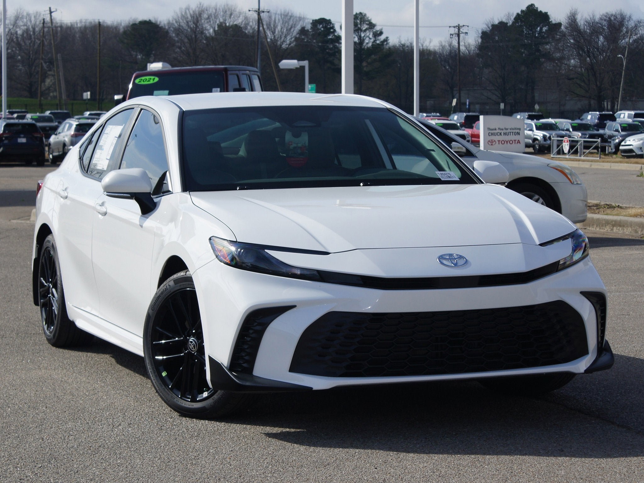 Used 2026 Toyota Camry SE AWD/4WD image 5