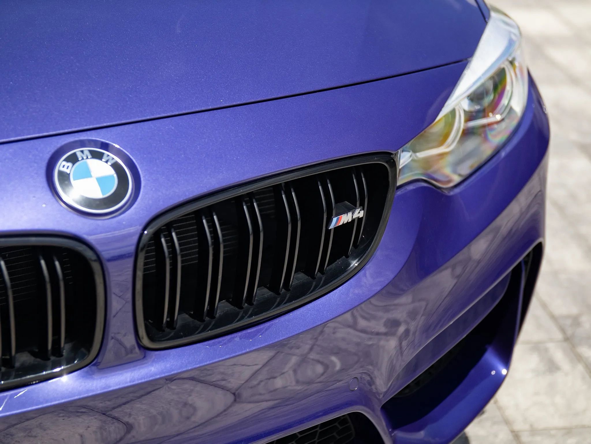 Used 2020 BMW M4 Coupe RWD image 9