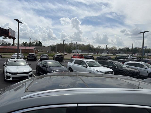 Used 2024 Cadillac XT5 Premium Luxury w/ Technology Package image 4