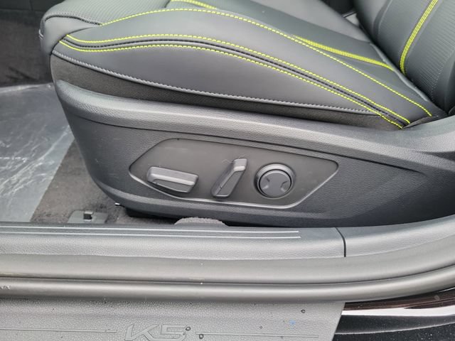New 2026 Kia K5 GT FWD image 15
