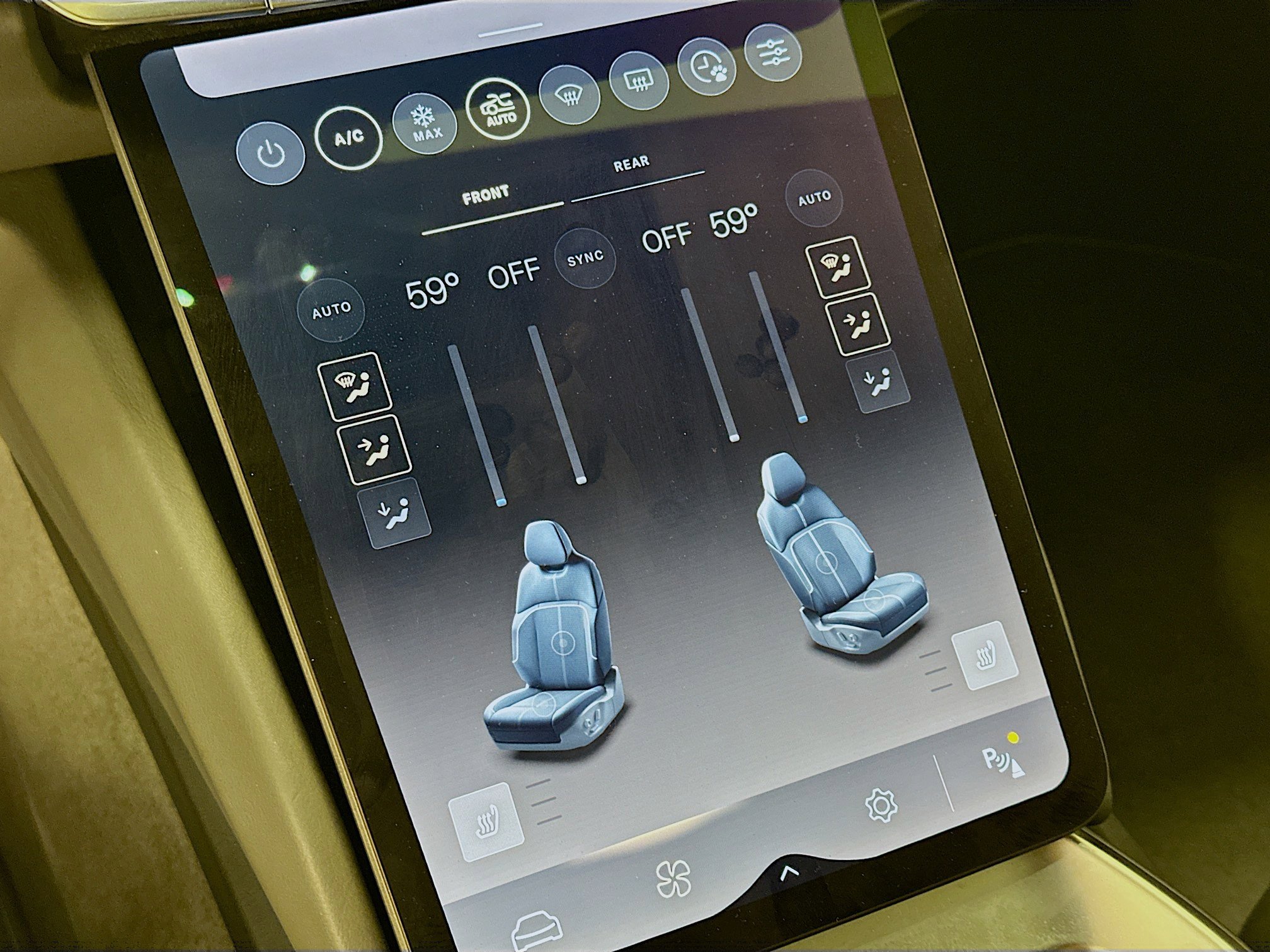 Used 2024 Lucid Air Touring image 24