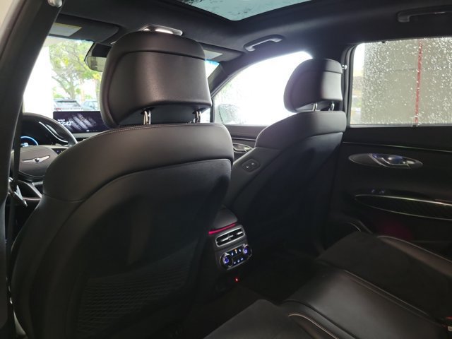 Certified 2022 Genesis GV70 3.5T Sport w/ Sport Prestige Package AWD/4WD image 9