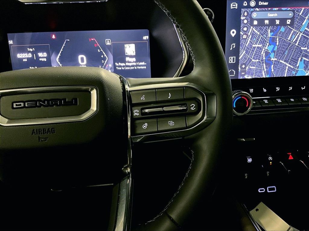 Used 2025 GMC Canyon Denali w/ LPO, Denali Black Edition image 24