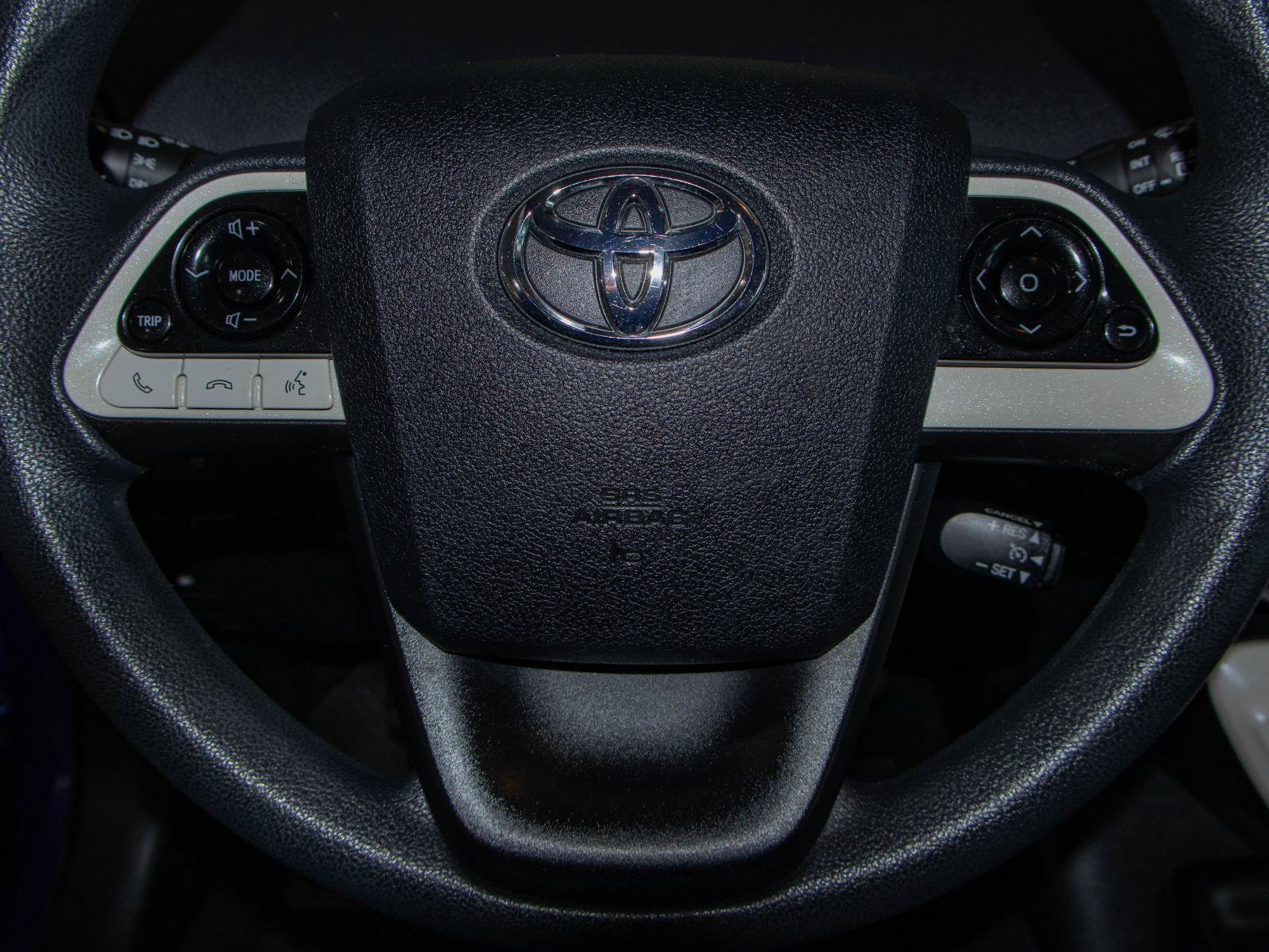 Used 2016 Toyota Prius Two image 11