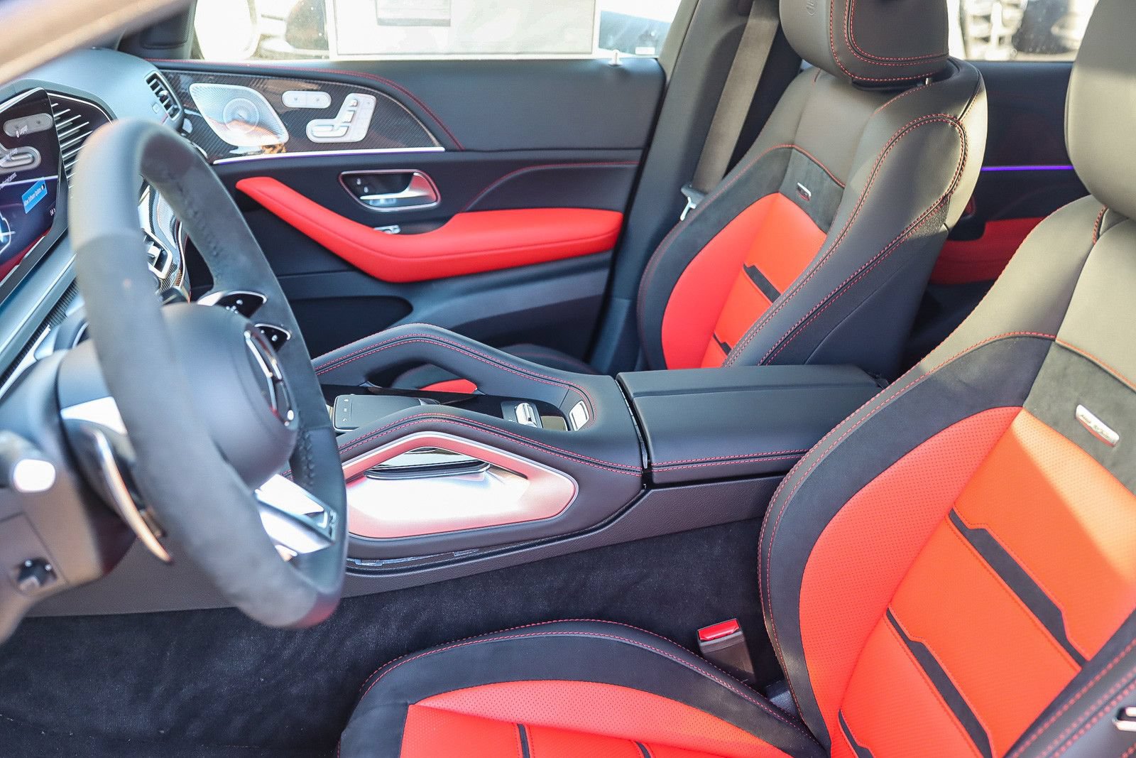 New 2025 Mercedes-Benz GLE 53 AMG 4MATIC Coupe image 17