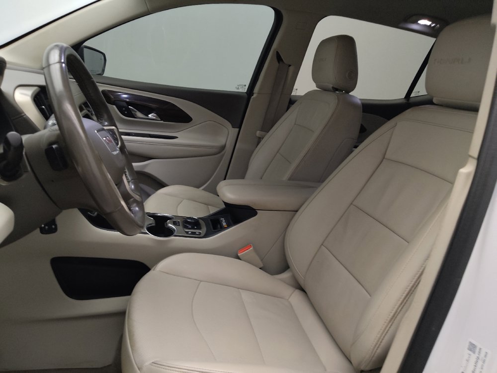 Used 2020 GMC Terrain Denali w/ Denali Premium Package FWD image 17