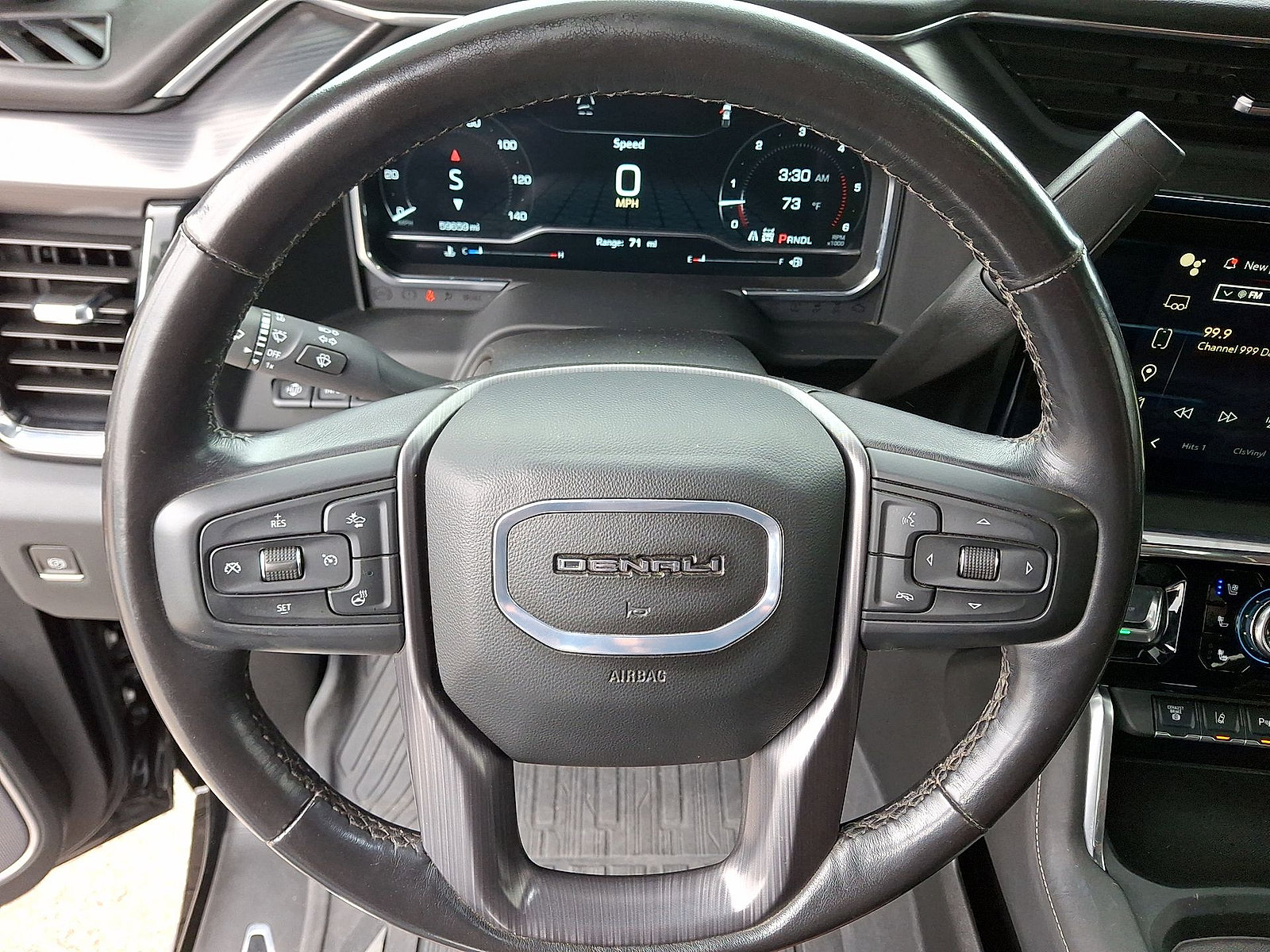 Used 2024 GMC Sierra 3500 Denali Ultimate AWD/4WD image 16