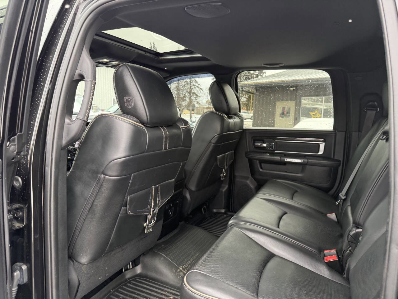 Used 2016 RAM 3500 Laramie Longhorn image 25