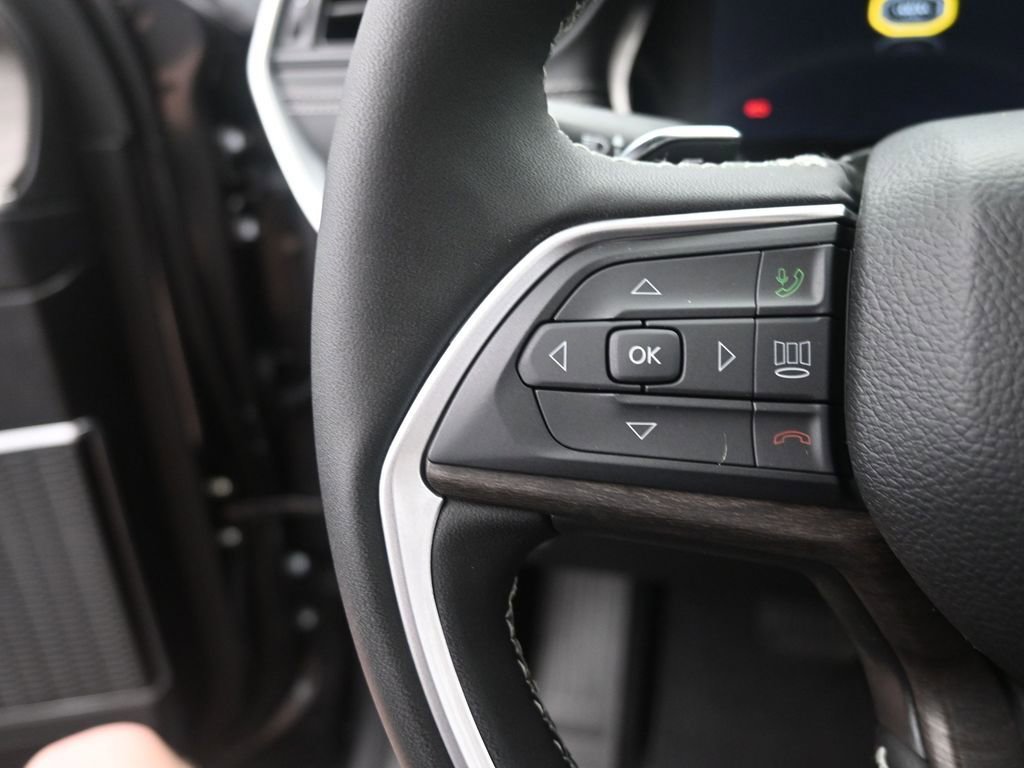 New 2026 Jeep Grand Cherokee Limited image 32