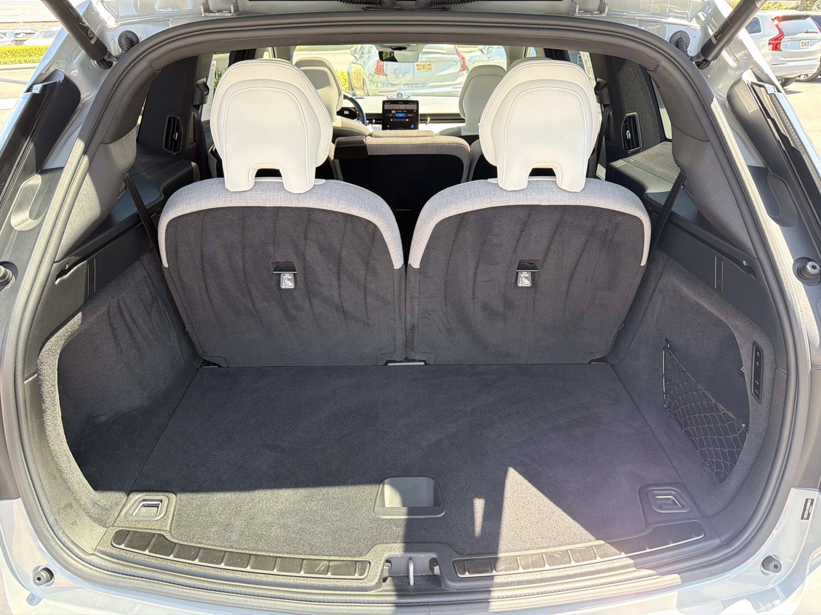 Certified 2025 Volvo EX90 Ultra AWD/4WD image 25