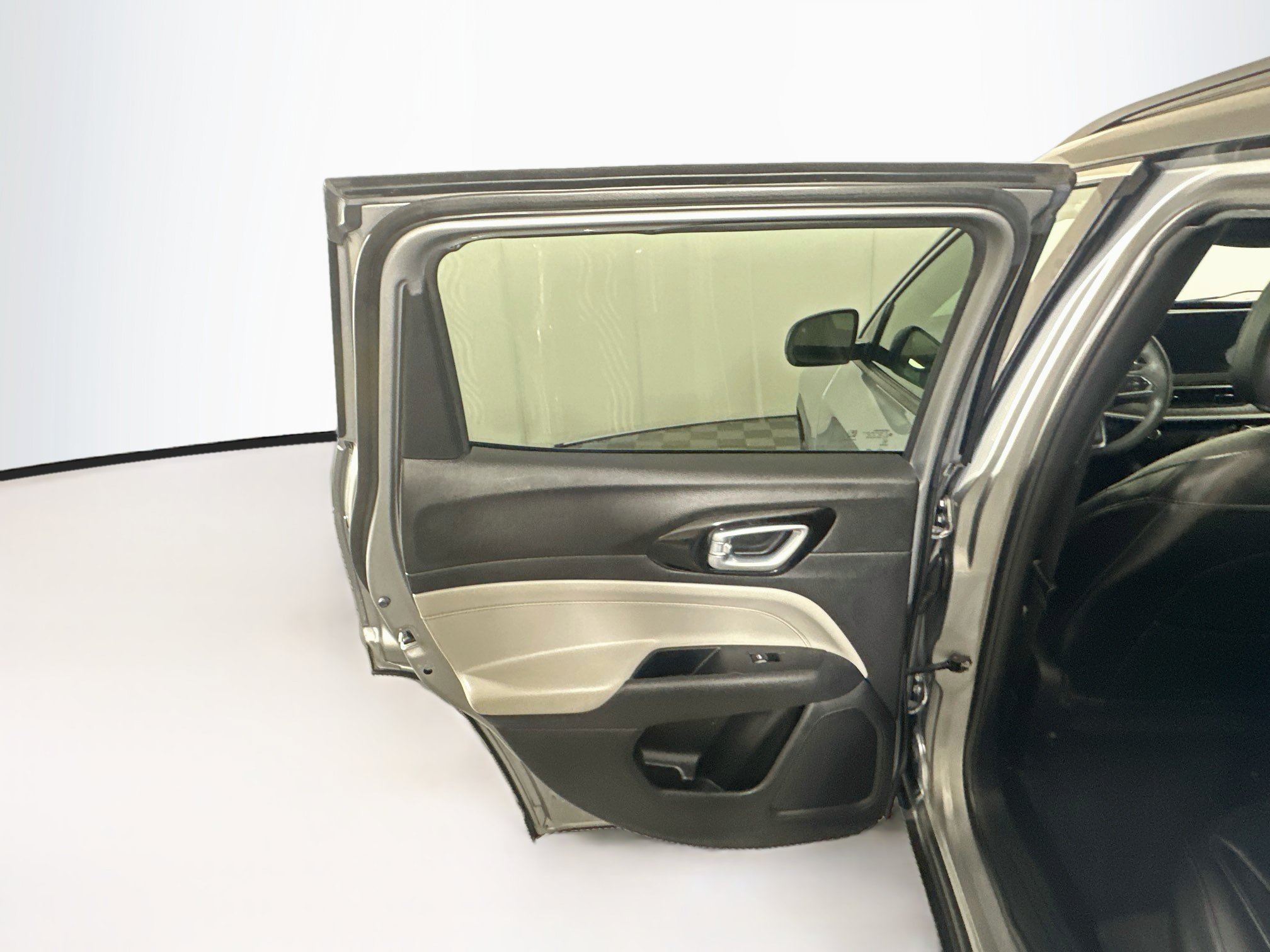 Used 2023 Jeep Compass Limited AWD/4WD image 26