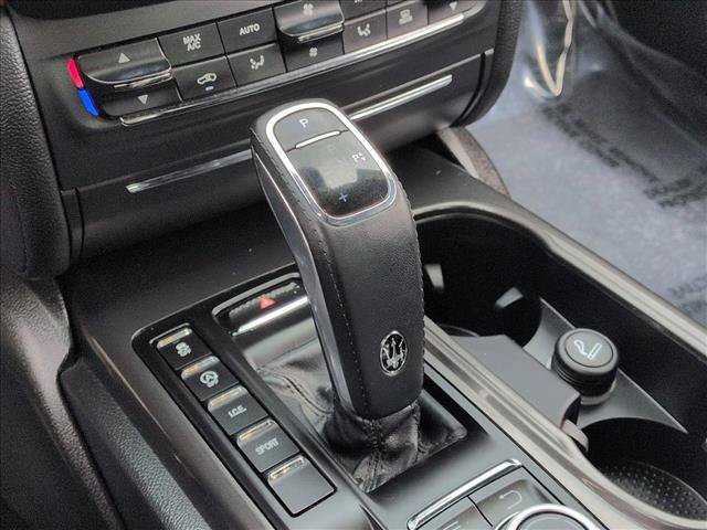 Used 2020 Maserati Ghibli S RWD image 12