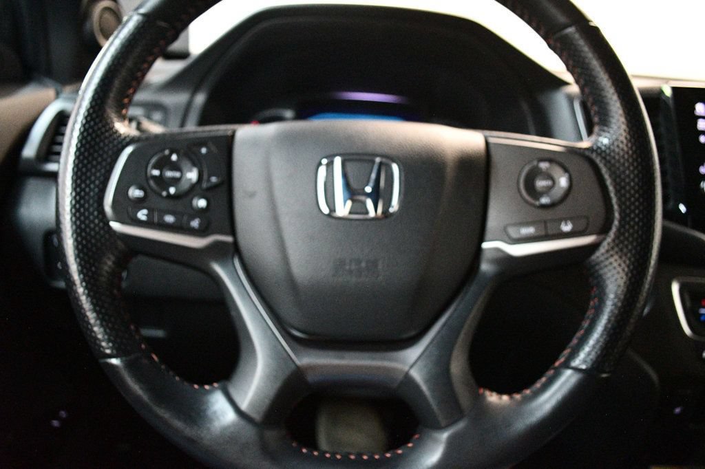 Used 2022 Honda Pilot TrailSport image 43