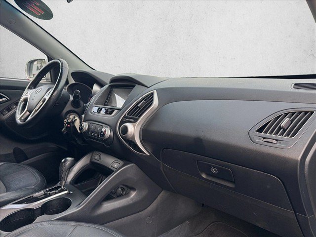 Used 2011 Hyundai Tucson GLS w/ Navigation Pkg 2 AWD/4WD image 21