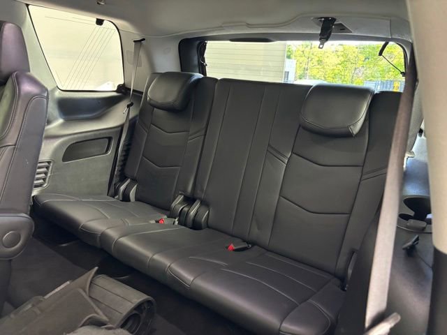 Used 2018 Cadillac Escalade Premium Luxury AWD/4WD image 19