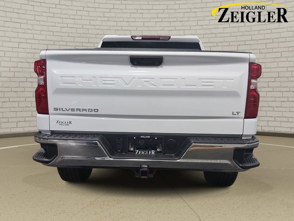 Used 2024 Chevrolet Silverado 1500 LT AWD/4WD image 6