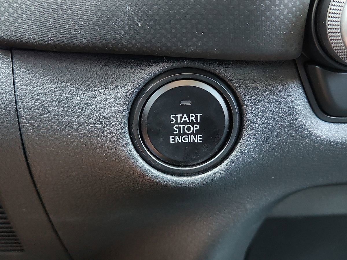 Used 2025 MAZDA CX-50 AWD 2.5 S w/ Cargo Package image 8