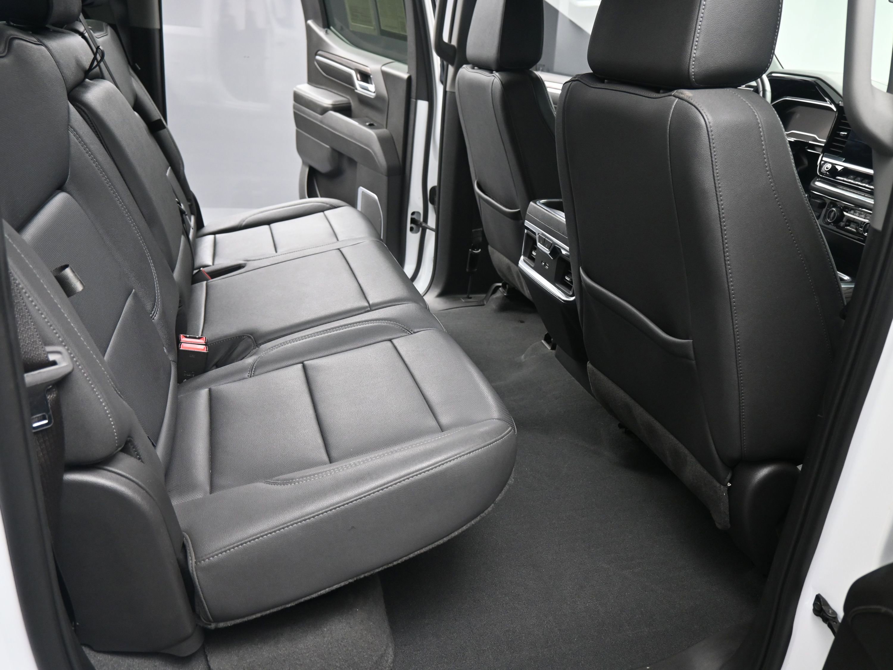 Certified 2023 Chevrolet Silverado 1500 LTZ w/ LTZ Convenience Package II image 19