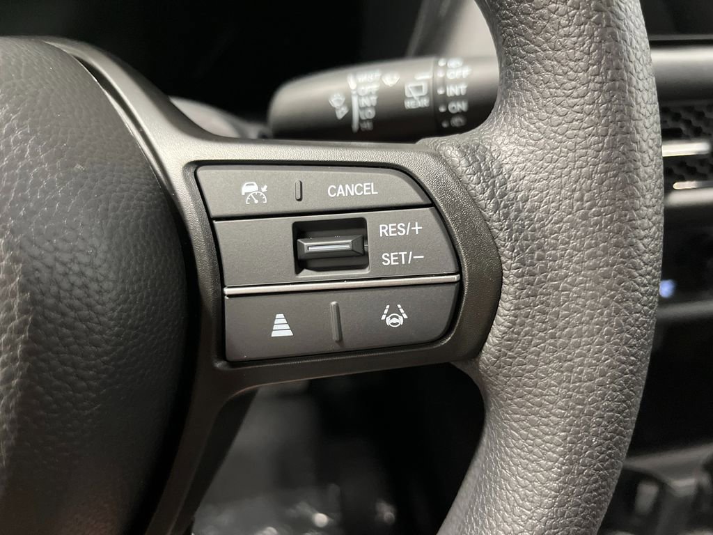 New 2027 Honda HR-V LX image 17