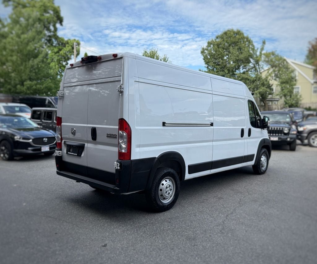 Used 2023 RAM ProMaster 2500 FWD image 8