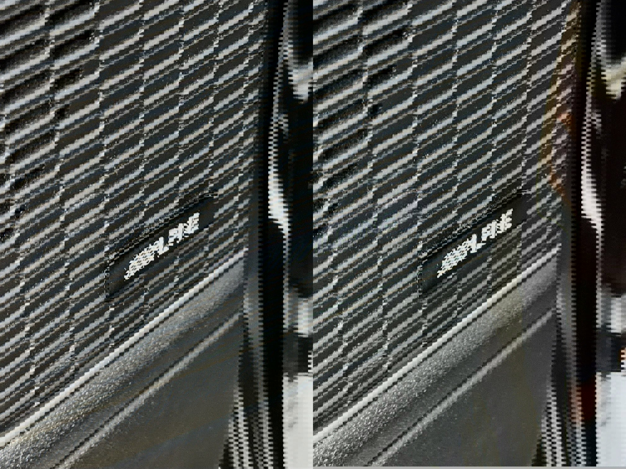 Used 2024 Jeep Grand Cherokee Limited 4xe image 4